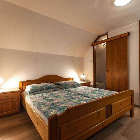 Apartment Ticar Бохинь Экстерьер фото