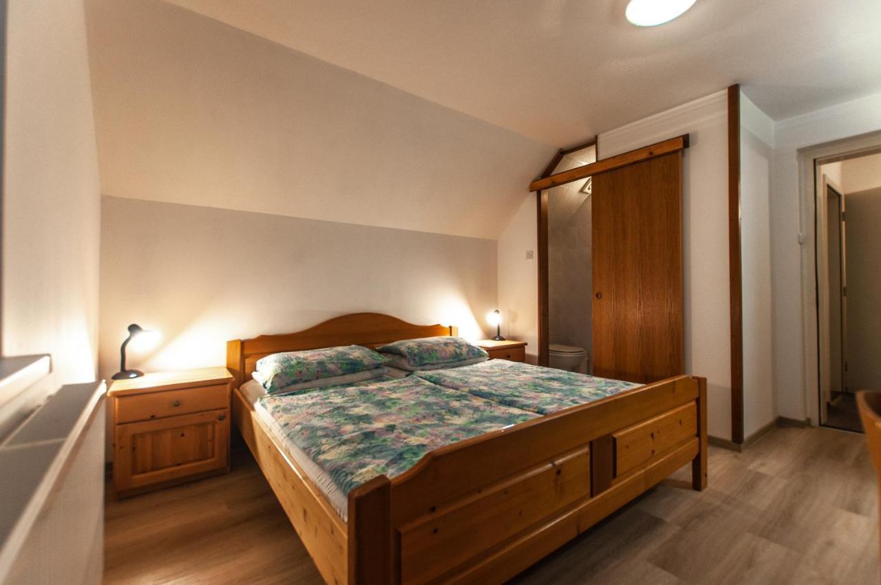 Apartment Ticar Бохинь Экстерьер фото