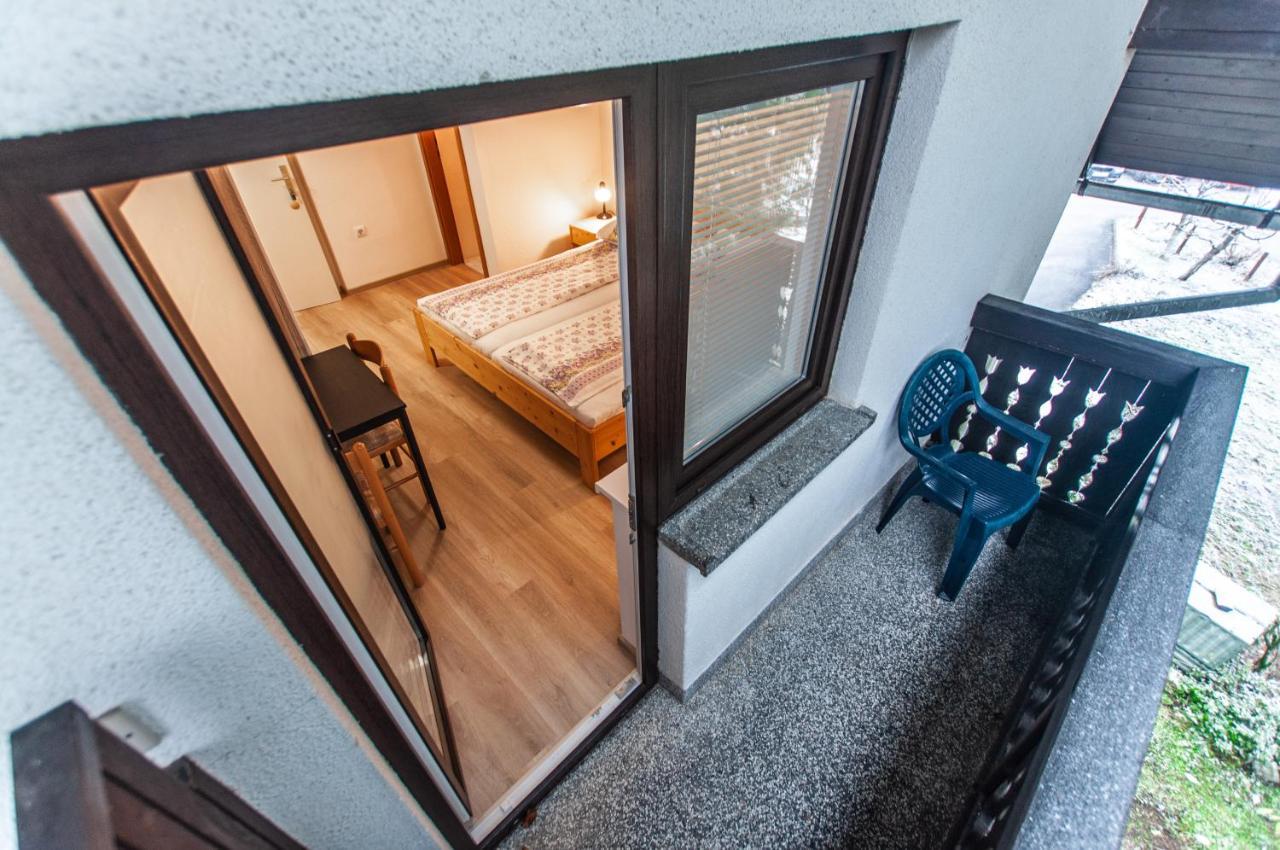 Apartment Ticar Бохинь Экстерьер фото