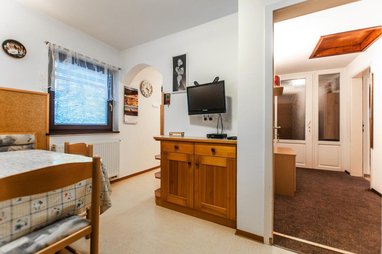 Apartment Ticar Бохинь Экстерьер фото