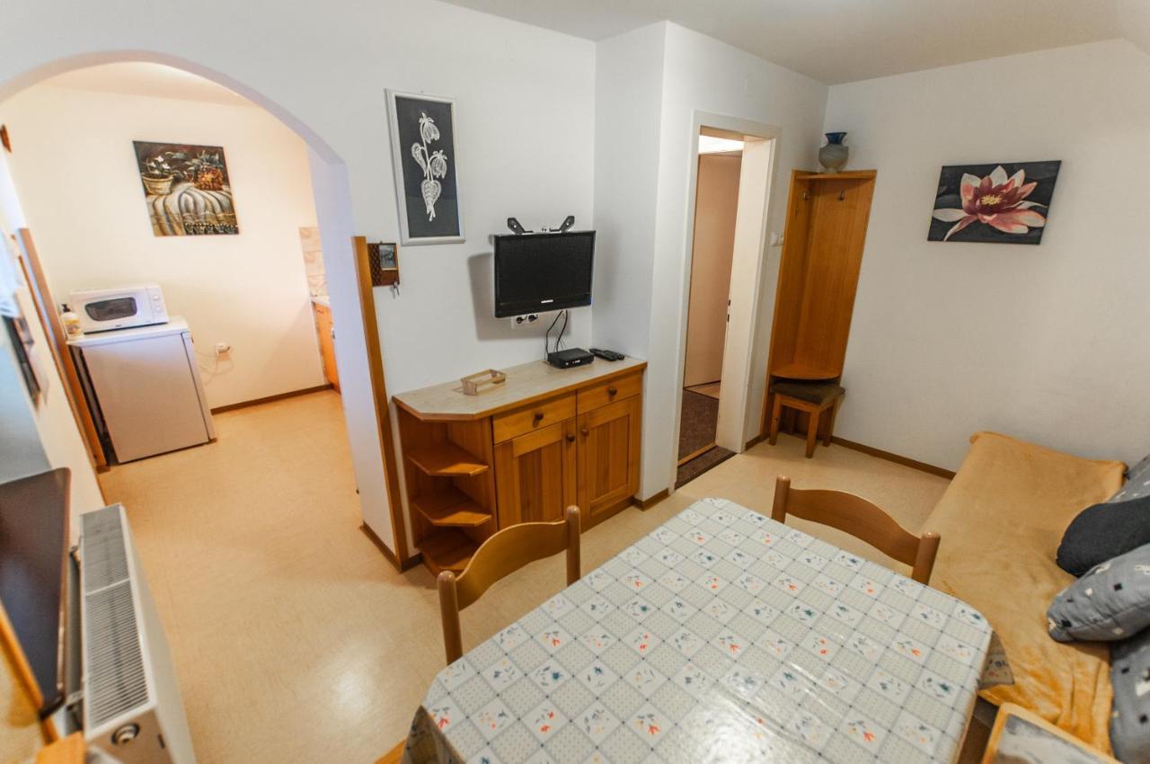 Apartment Ticar Бохинь Экстерьер фото